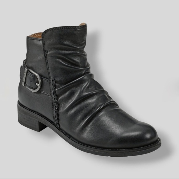 Earth Shoes - Earth Black Ankle Booties with Buckle Detail Size 6